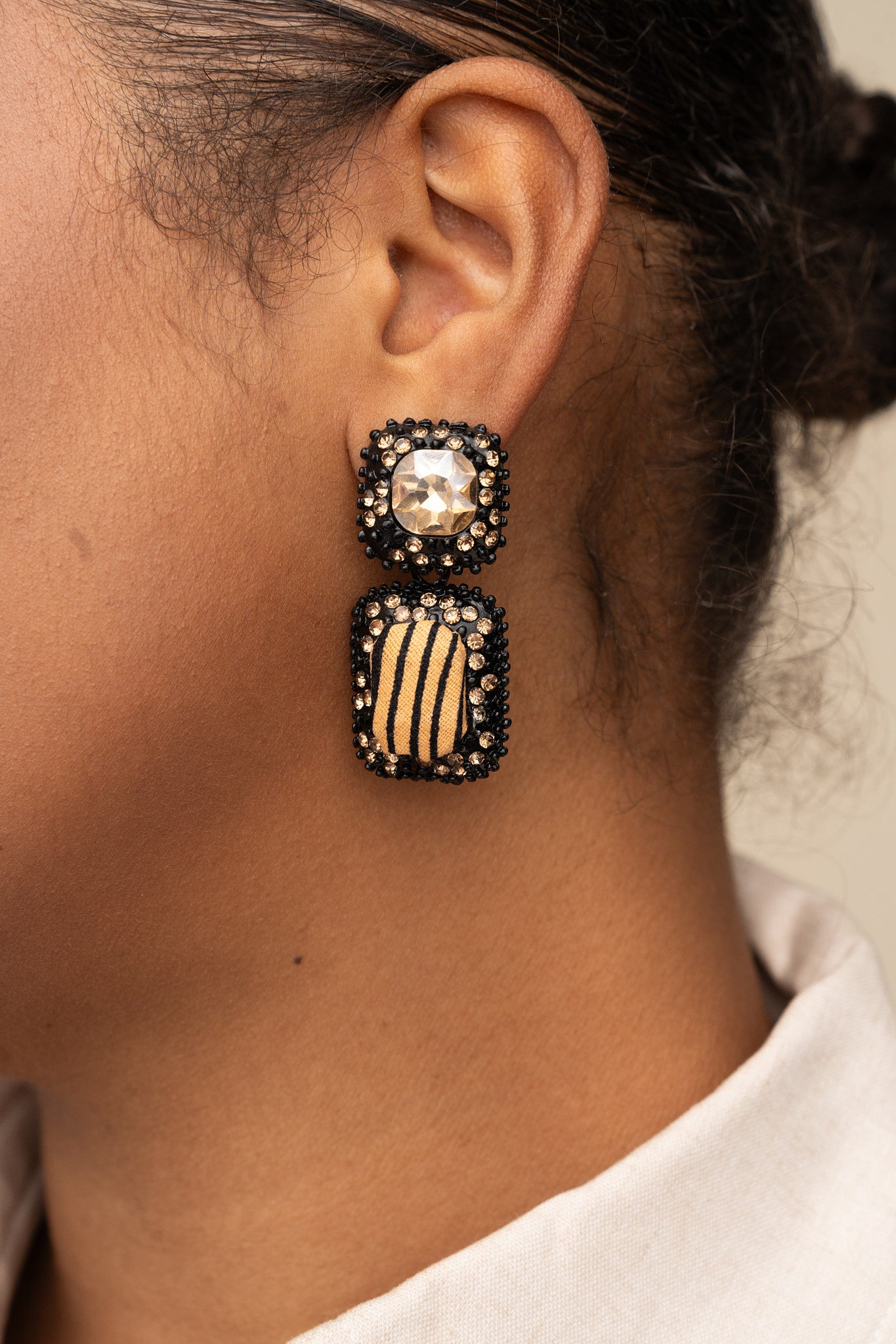 Y'eti earrings